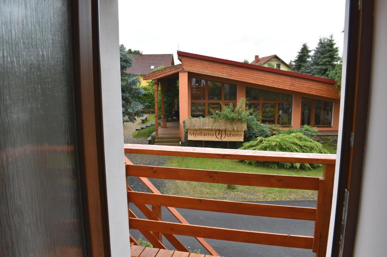 Apartman Ruzak Ruzova ภายนอก รูปภาพ